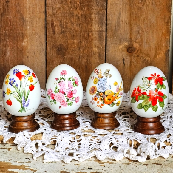 80's Hoffman Avon Porcelain Eggs With Wooden Stands, Seasons Set of 4 - Picture 1 of 11